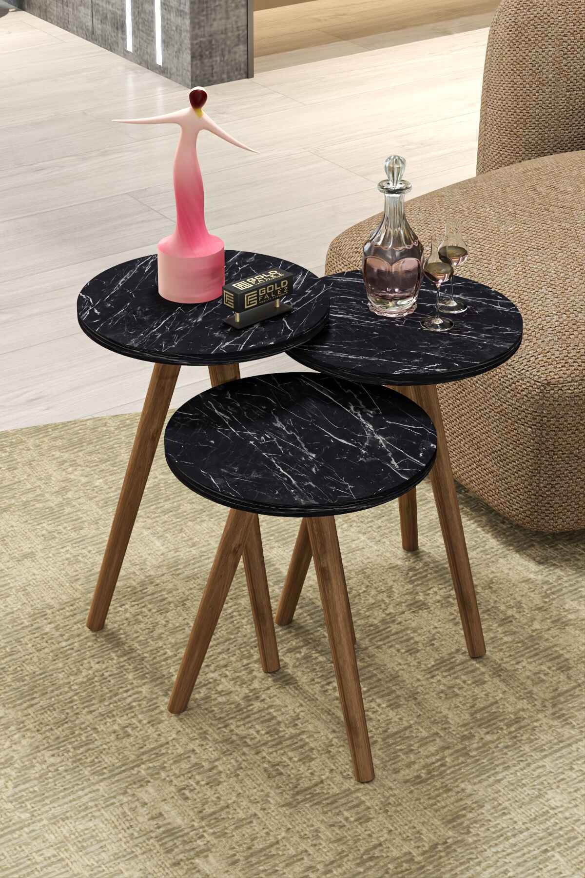 Wooden Zigon Coffee Table — Bendir