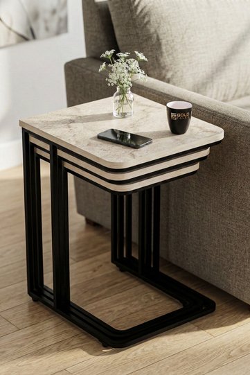 Nesting Table - Oak - Ecru