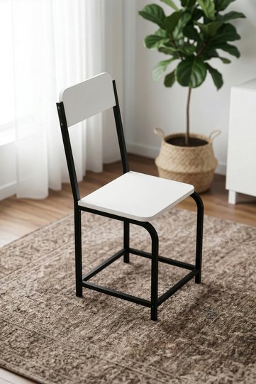 Minor Modern Metal-Legged Kitchen Chair White
