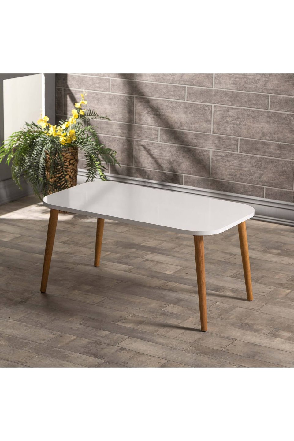 Table Set with Turned Hornbeam Legs 4