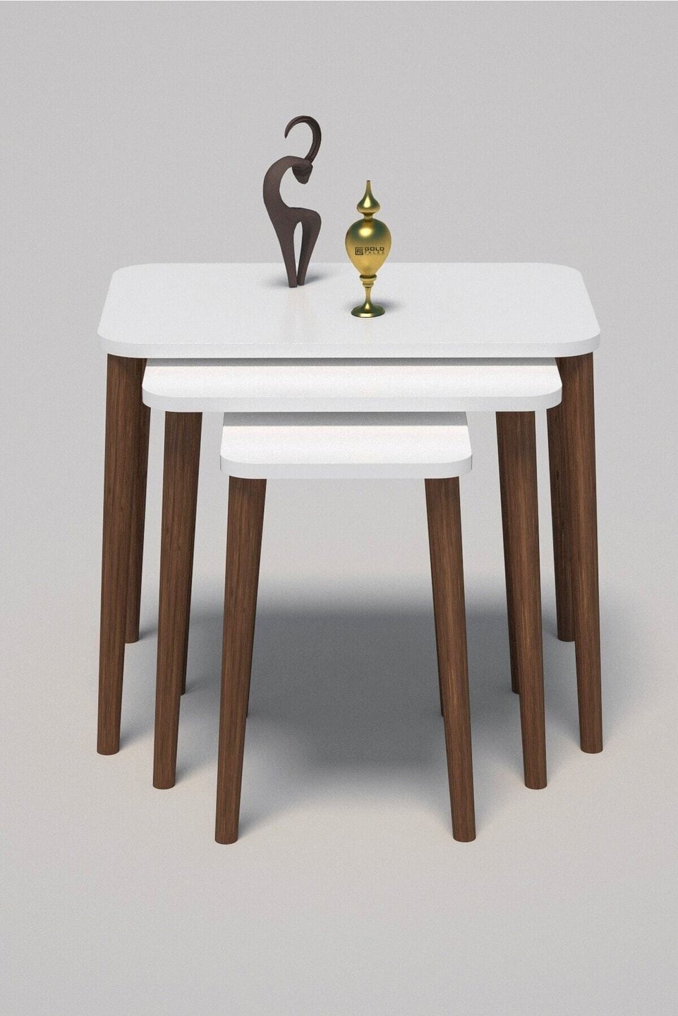 Set di tavolini a nido con gambe in legno massello 4