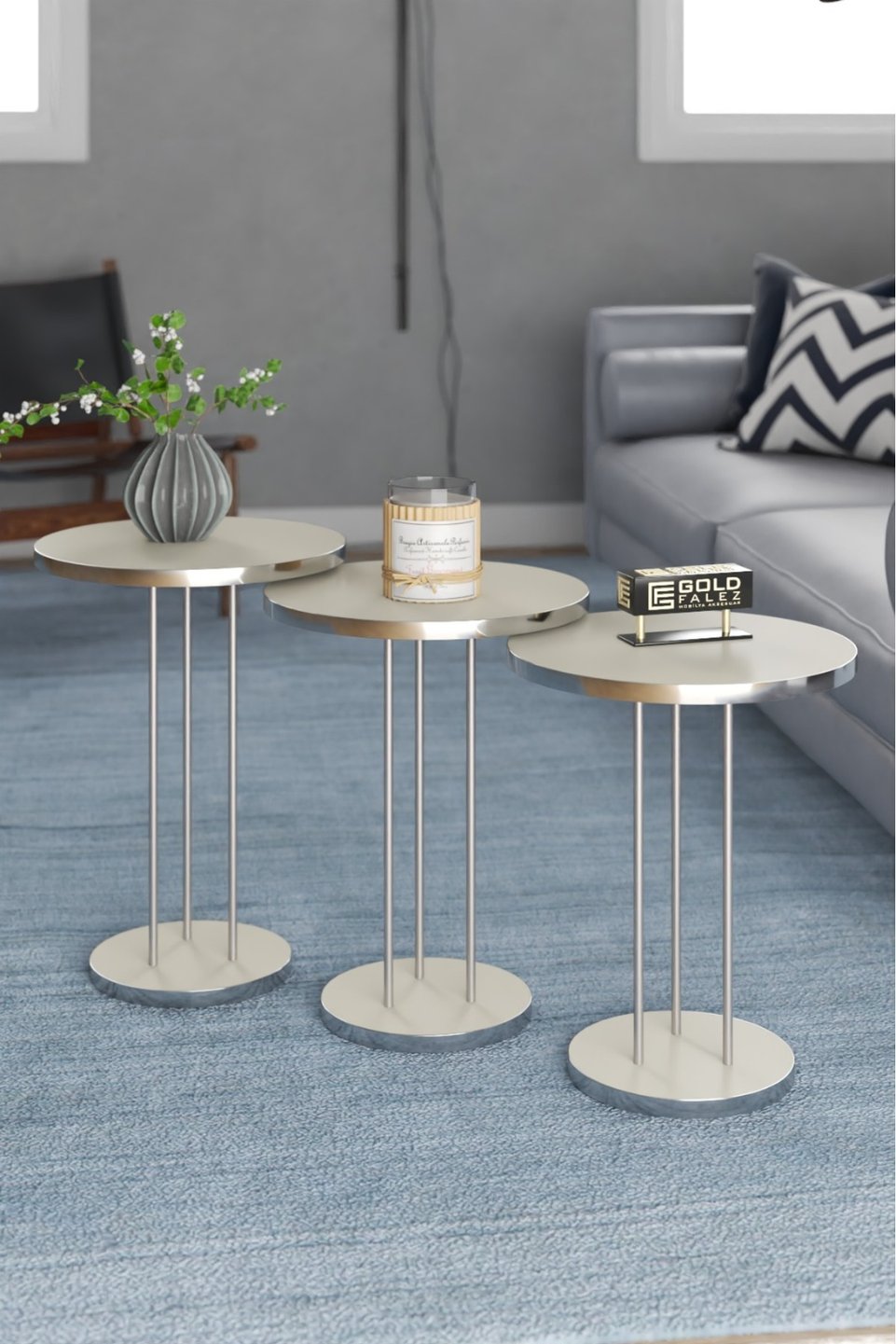Tables gigognes à pieds en métal argenté – Lot de 3 · Crème