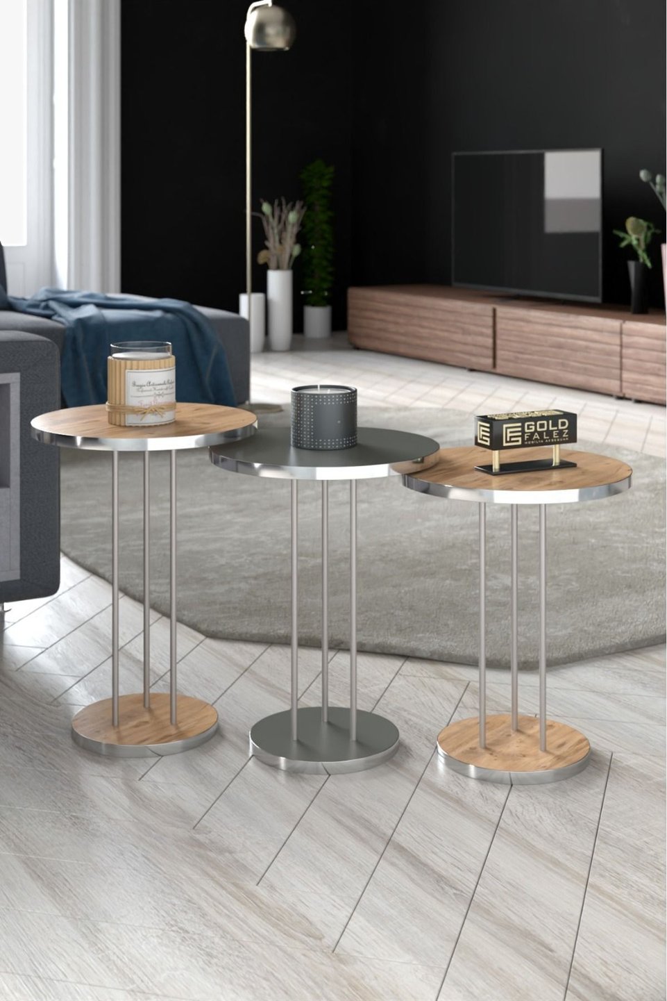 Satztische mit silbernen Metallbeinen 3
