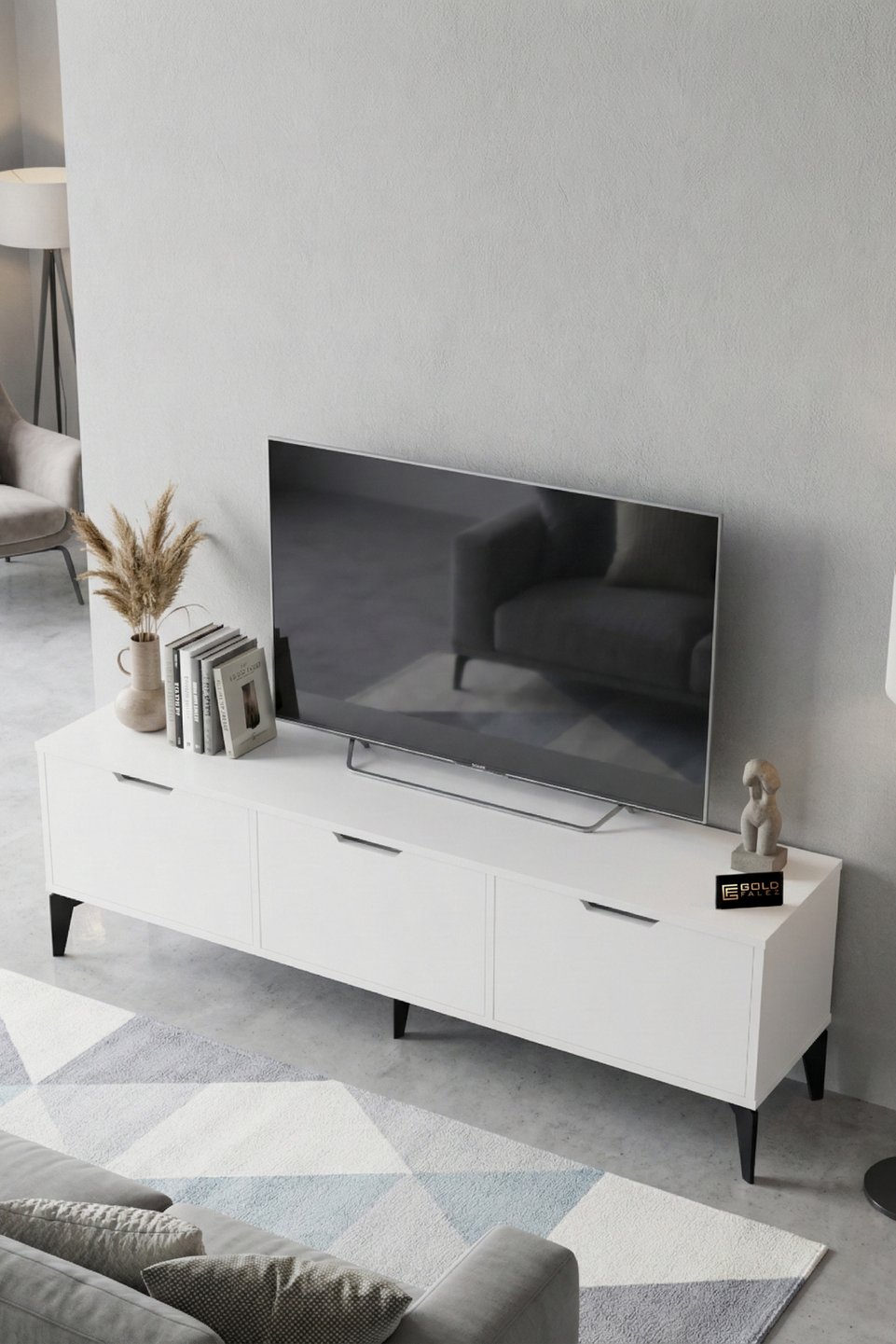 Royal Porta TV 5