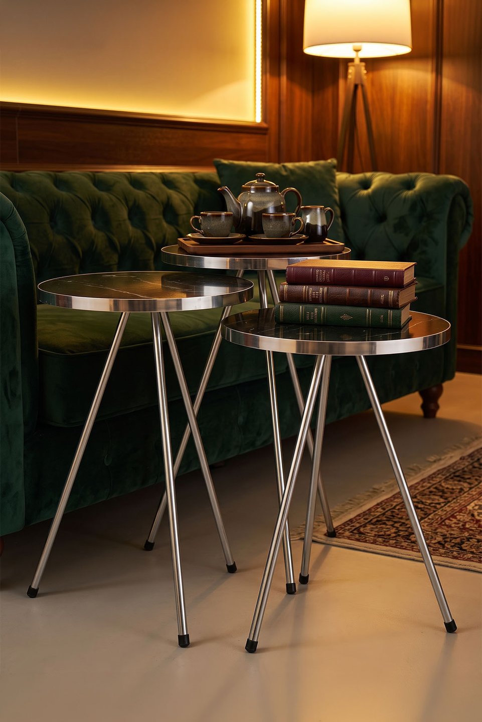Nesttafels met zilveren metalen poten 6