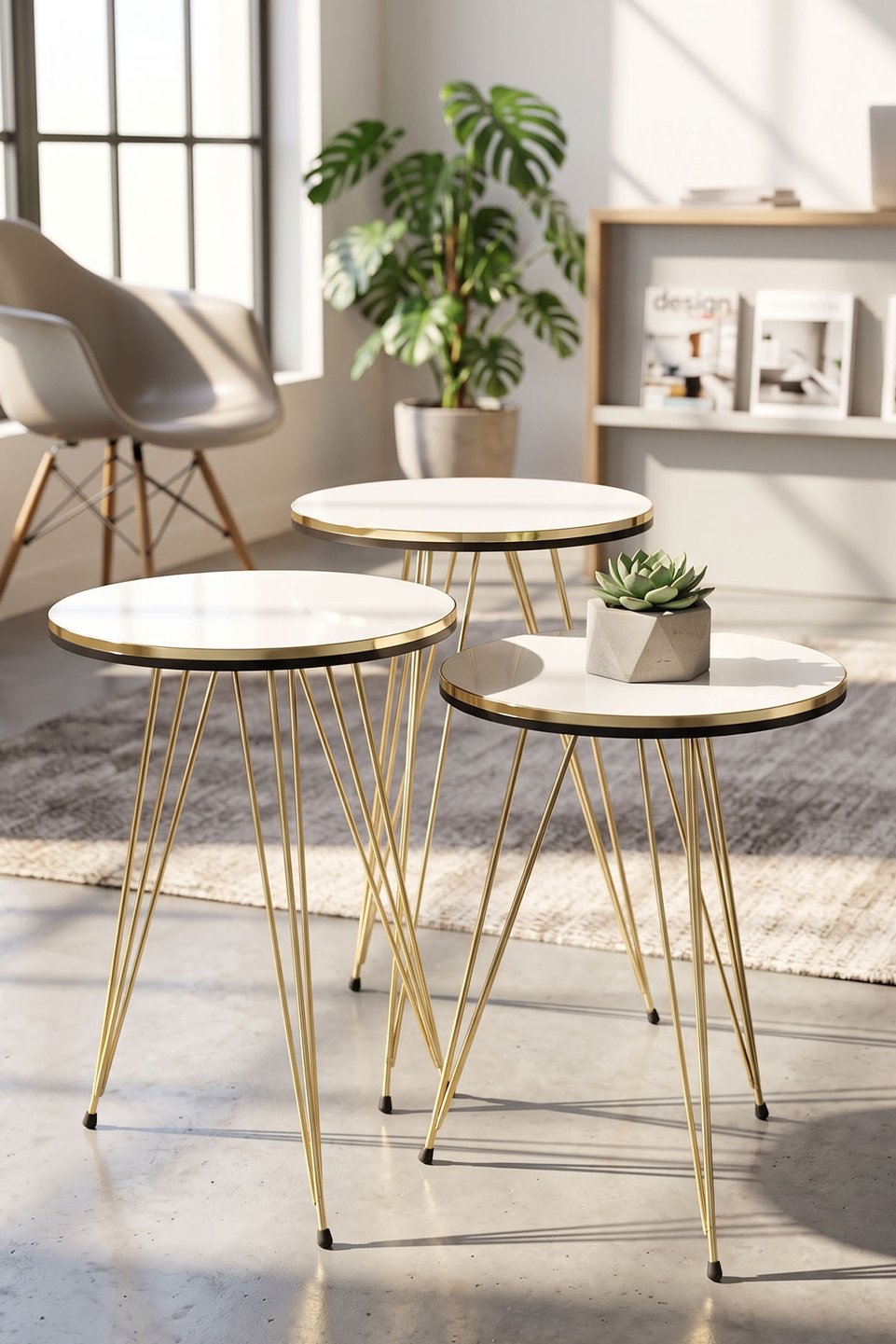 Nesttafels met gouden draadpoten 6