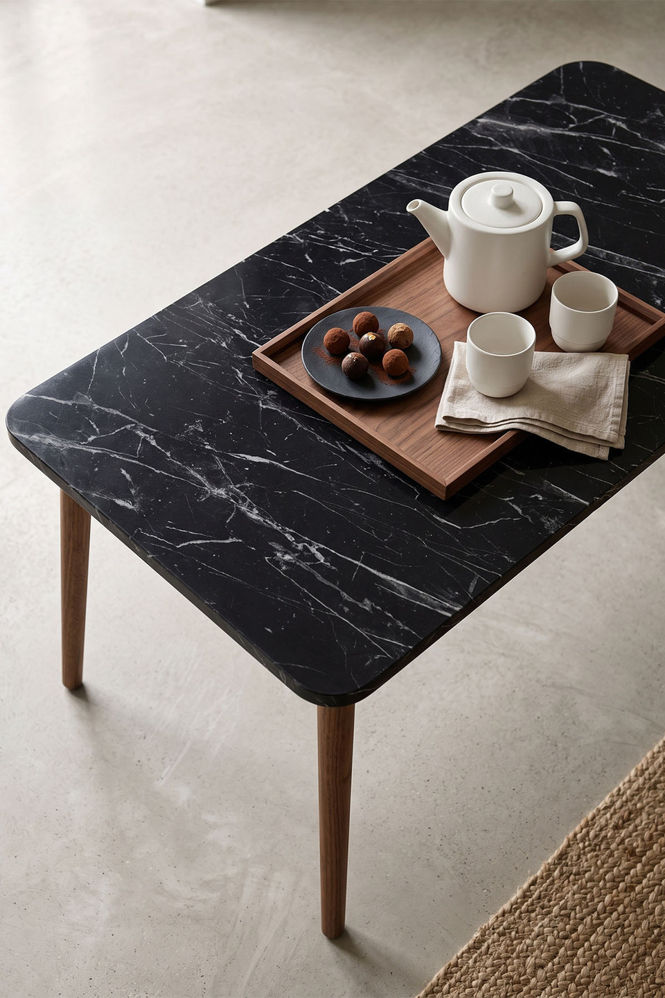 Mesa de centro cuadrada con patas torneadas 6